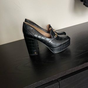 Platform heeled loafers